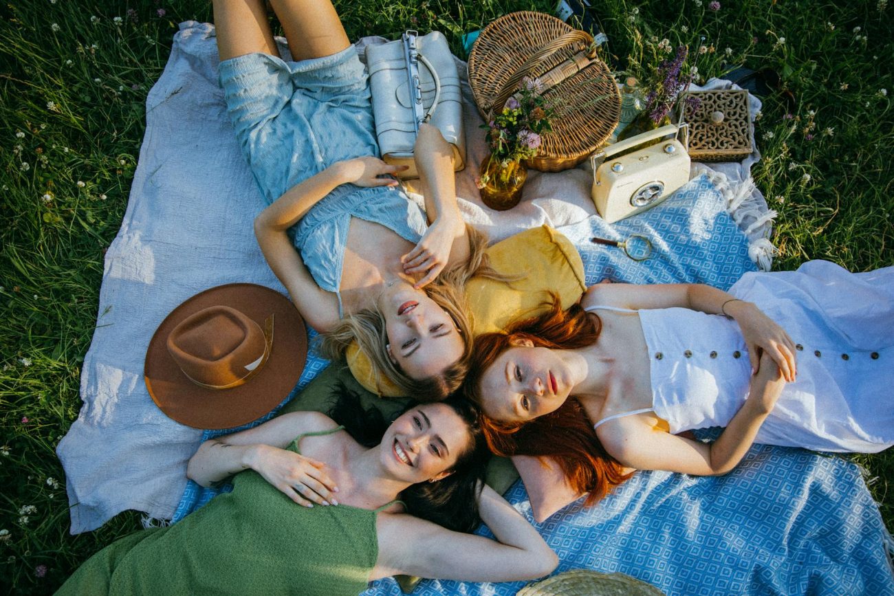 La surprenante raison pour laquelle nous sommes plus heureux à 60 ans qu'à 30 ans, selon Harvard