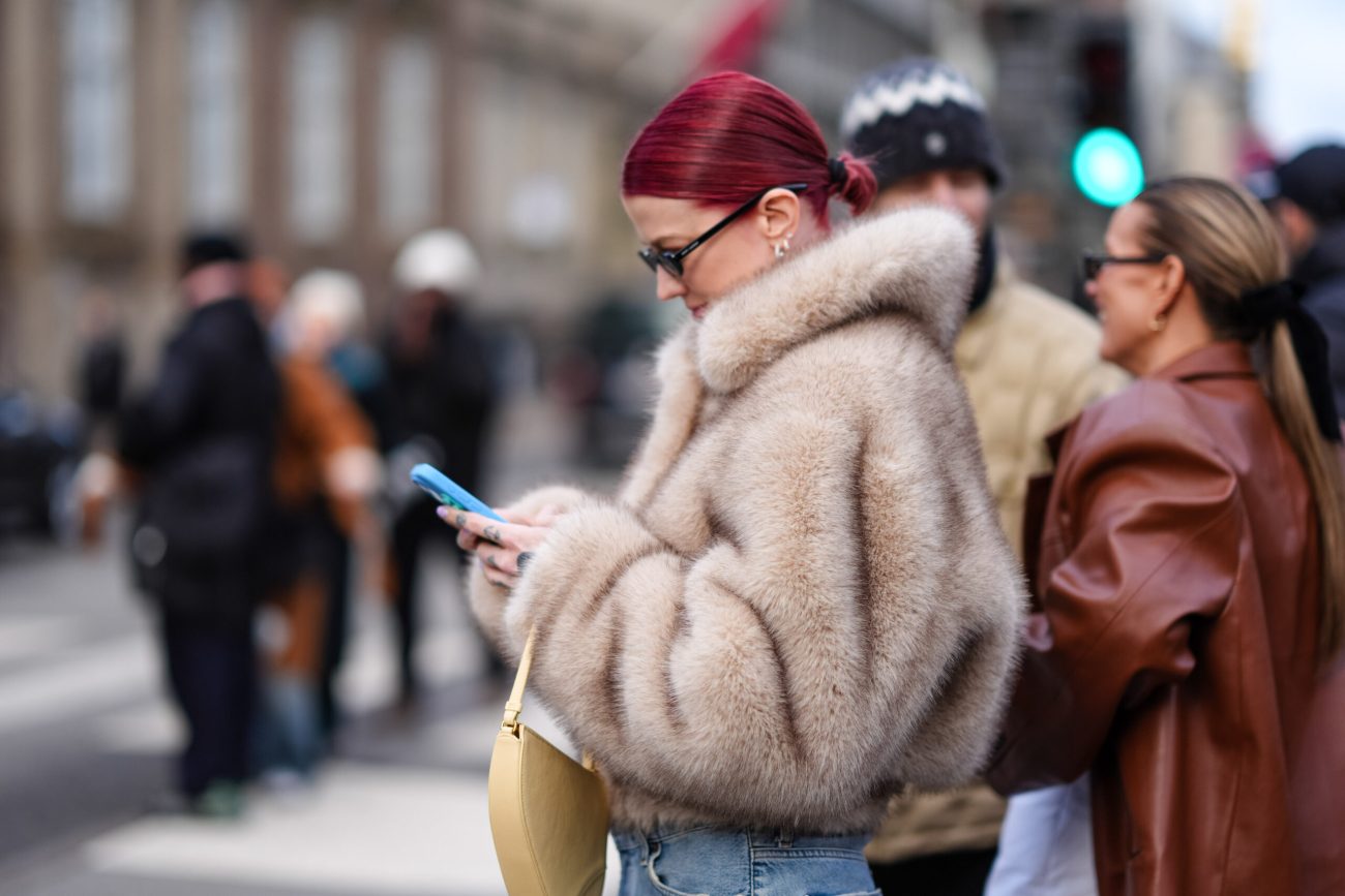 Pourquoi vous ne pouvez pas arrêter de regarder les réseaux sociaux de votre ex (même si cela vous fait mal)