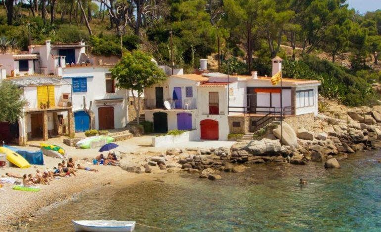Playas de la costa mediterránea que los turistas no conocen y no están masificadas