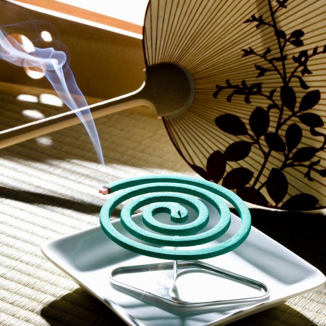 Katori Senkō, les spirales anti-Manmith qui fonctionnent le mieux pour effrayer les insectes.