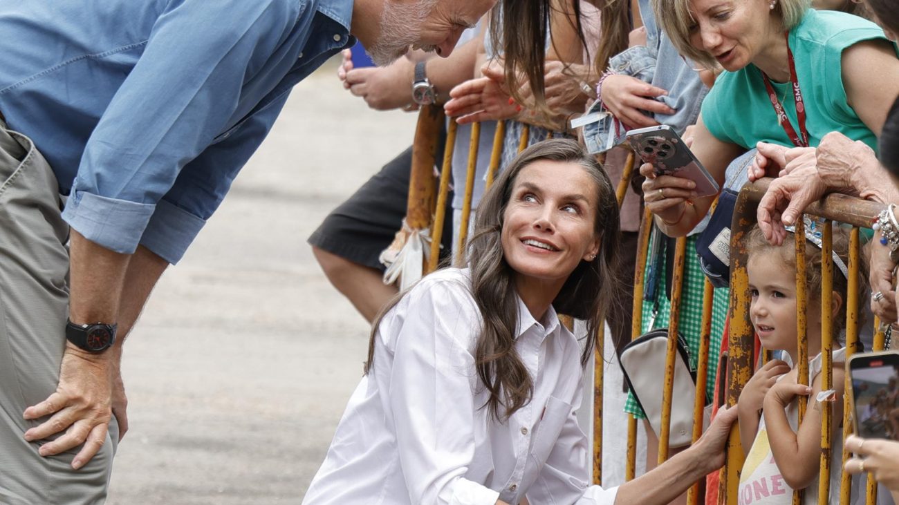 Letizia visite les incendies à Zamora: danger pour les fumées, changement de plans et plaintes des voisins