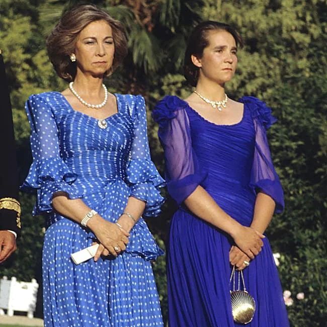 L'un des plus beaux Valentinos que la reine Sofia ait porté dans les années 80.