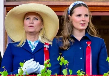 Ingrid Alexandra de Norvège parle du linge sale de sa famille : 