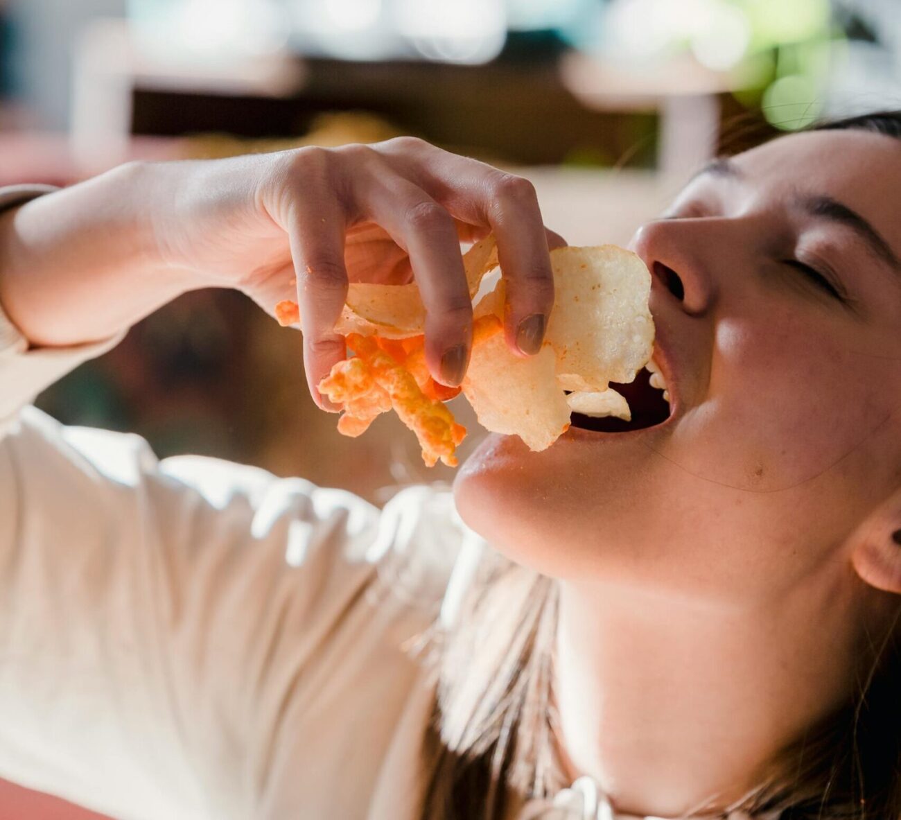 Manger des aliments ultra-transformés augmente le risque de fractures osseuses