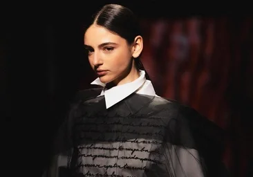 SIMORRA présente au MBFWM la collection que mères et filles partageront : 
