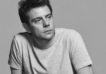 La méthode Jonathan Anderson : comment il a réinventé Loewe et le grand défi d'écrire un nouveau chapitre pour Dior