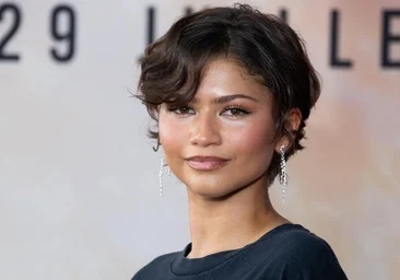 Les cheveux courts peuvent aussi être élégants et féminins : Zendaya et d'autres célébrités qui l'ont prouvé