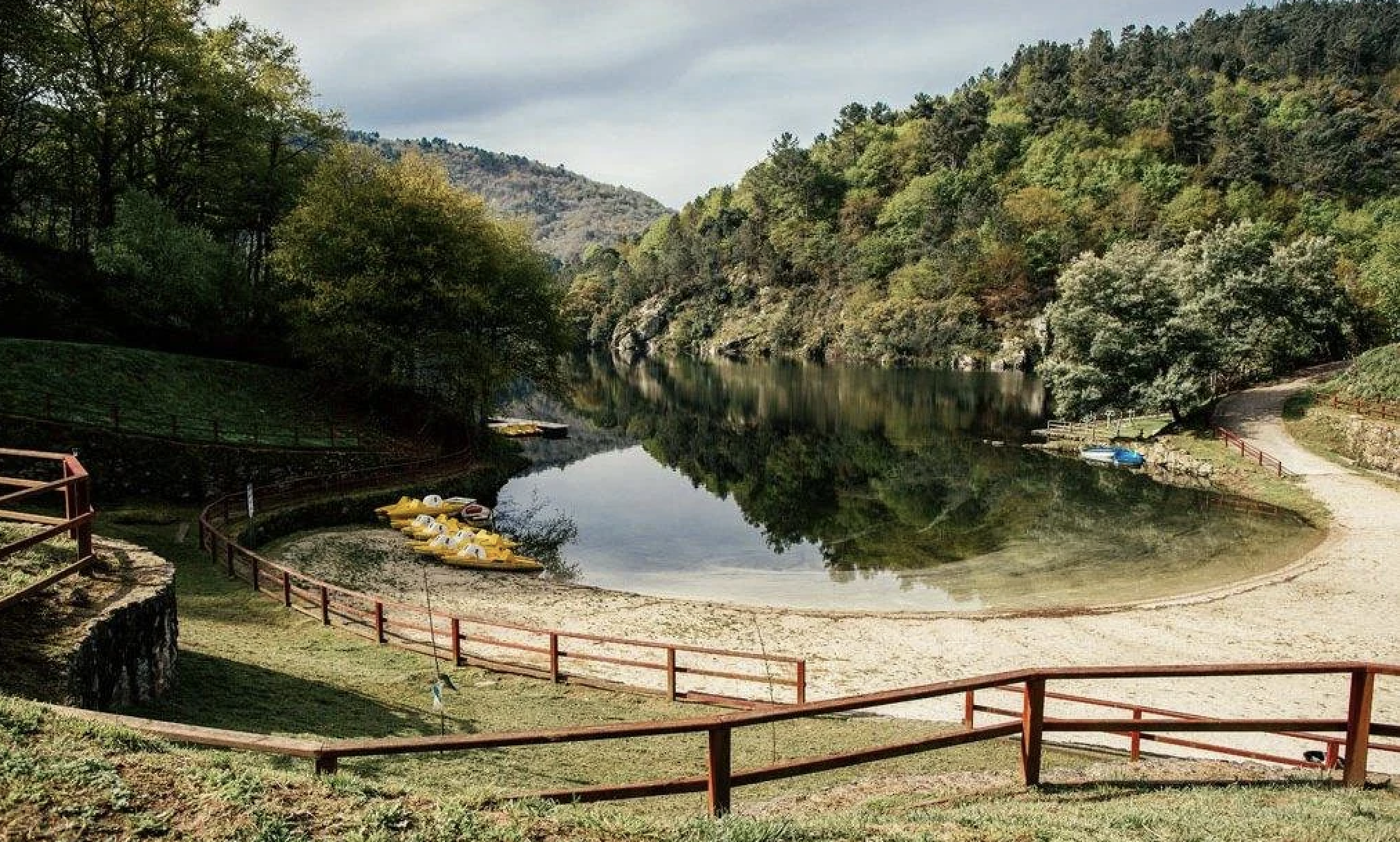 Les plages fluviales de Galice pour se baigner en été