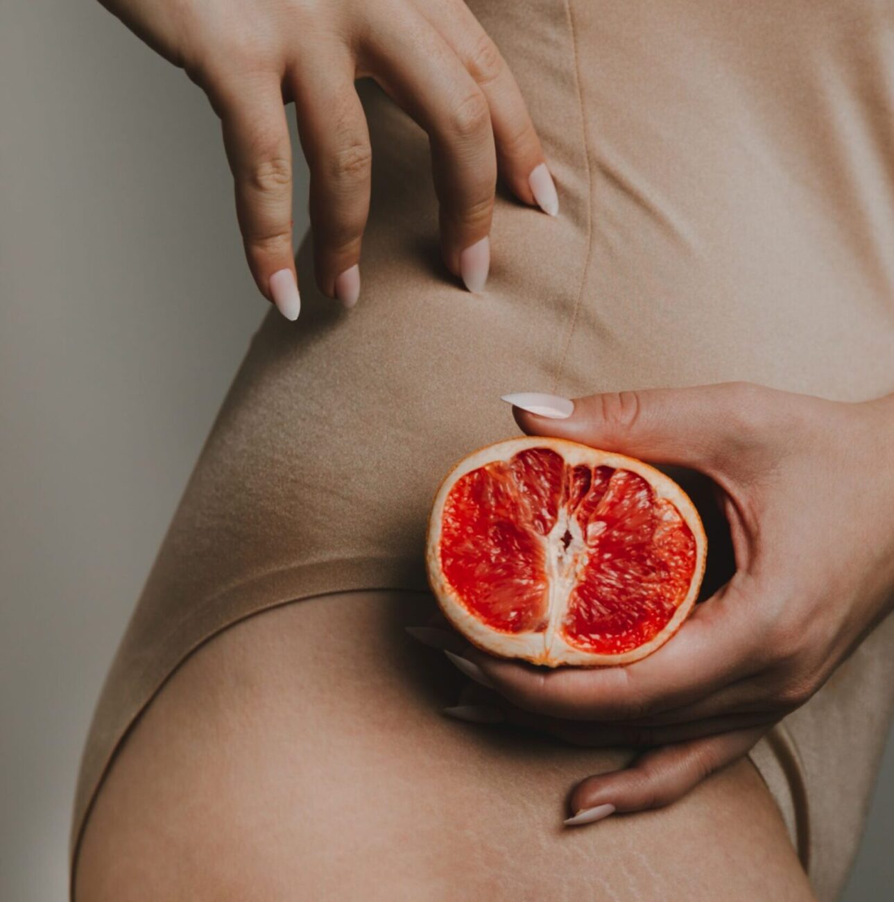 Routine de soins intimes : prenez soin de vos fesses presque autant que de votre visage
