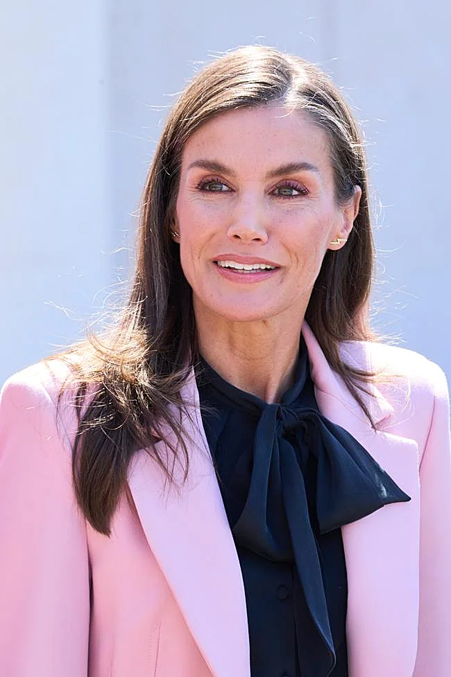 La reine Letizia lors de l'événement à Pampelune où elle s'est entretenue avec les podcasteurs.