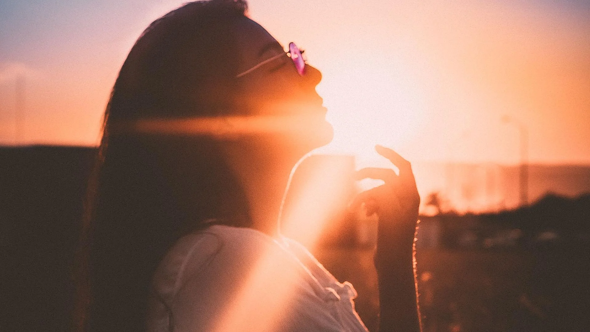 Deux éclipses approchent dans moins d’un mois : c’est le rituel beauté qui les accompagne