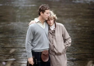La romance méconnue de Charles III avec Tricia Nixon, fille du président Richard Nixon : baseball, danse et glamour de la royauté