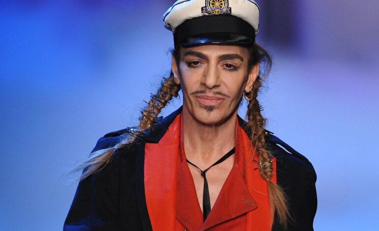 Pourquoi John Galliano a renoncé à son hommage au Met Gala : la polémique derrière le créateur emblématique