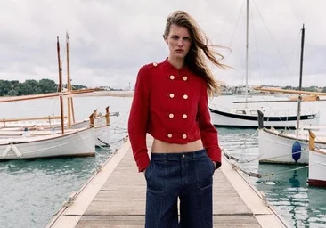 Le jean qui vous va le mieux est ce jean taille basse qui est presque épuisé