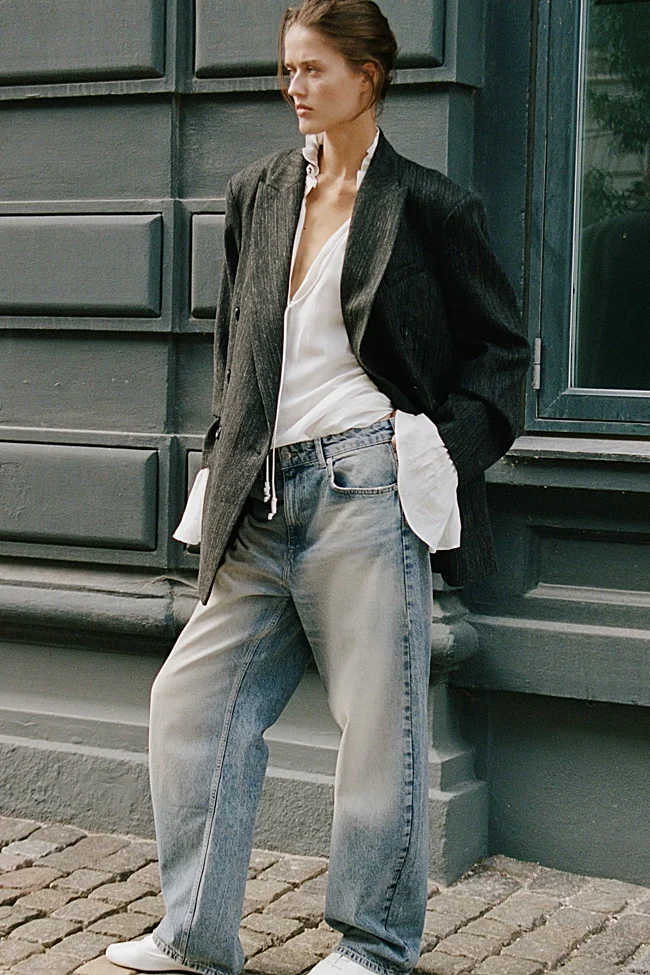 Jean tonneau H&M (44,99 euros)