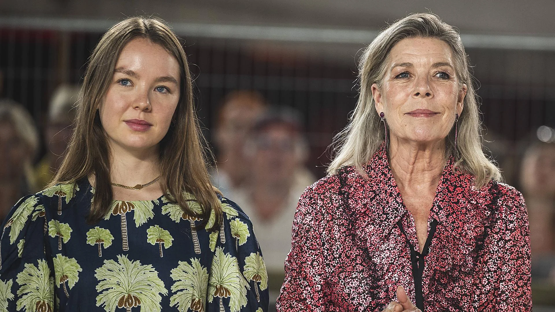 Alexandra de Hanovre (1999) à propos de sa mère, Caroline de Monaco : “Elle est très courageuse et ne panique jamais”