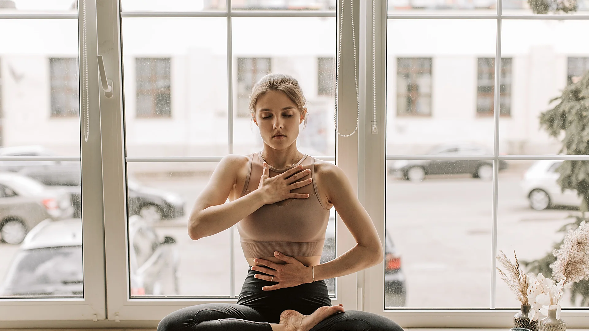 José Ballesta, expert en yoga : « Cette respiration peut être pratiquée aussi bien en position assise qu’en position couchée, même en faisant une petite marche »