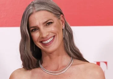 Laura Sánchez: «Donner des cheveux gris est la meilleure décision que j'ai prise dans ma vie»