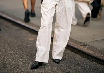 Confortables, jolies et parfaites à porter du matin au soir : les bottes et bottines qui se vendent en quelques heures