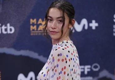 Du Jacquemus original de Greta Fernández à la robe blanche de Paz Vega : les plus beaux looks du dernier tapis rouge du Festival de Saint-Sébastien